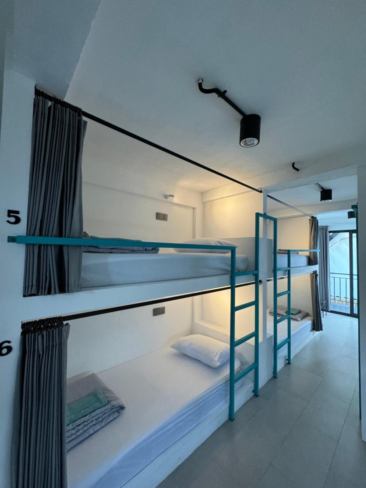Canggu Central Hostel エクステリア 写真