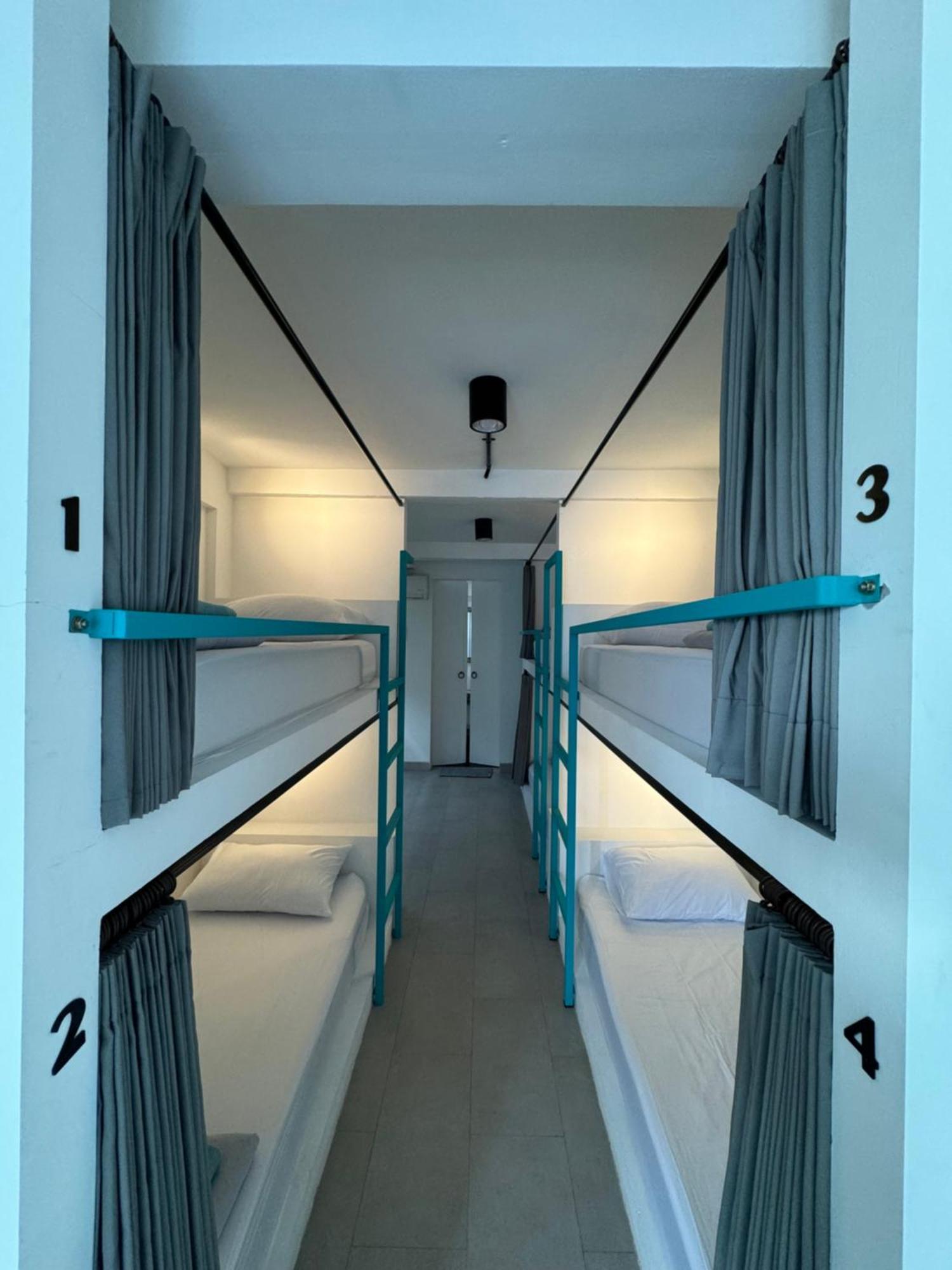 Canggu Central Hostel エクステリア 写真