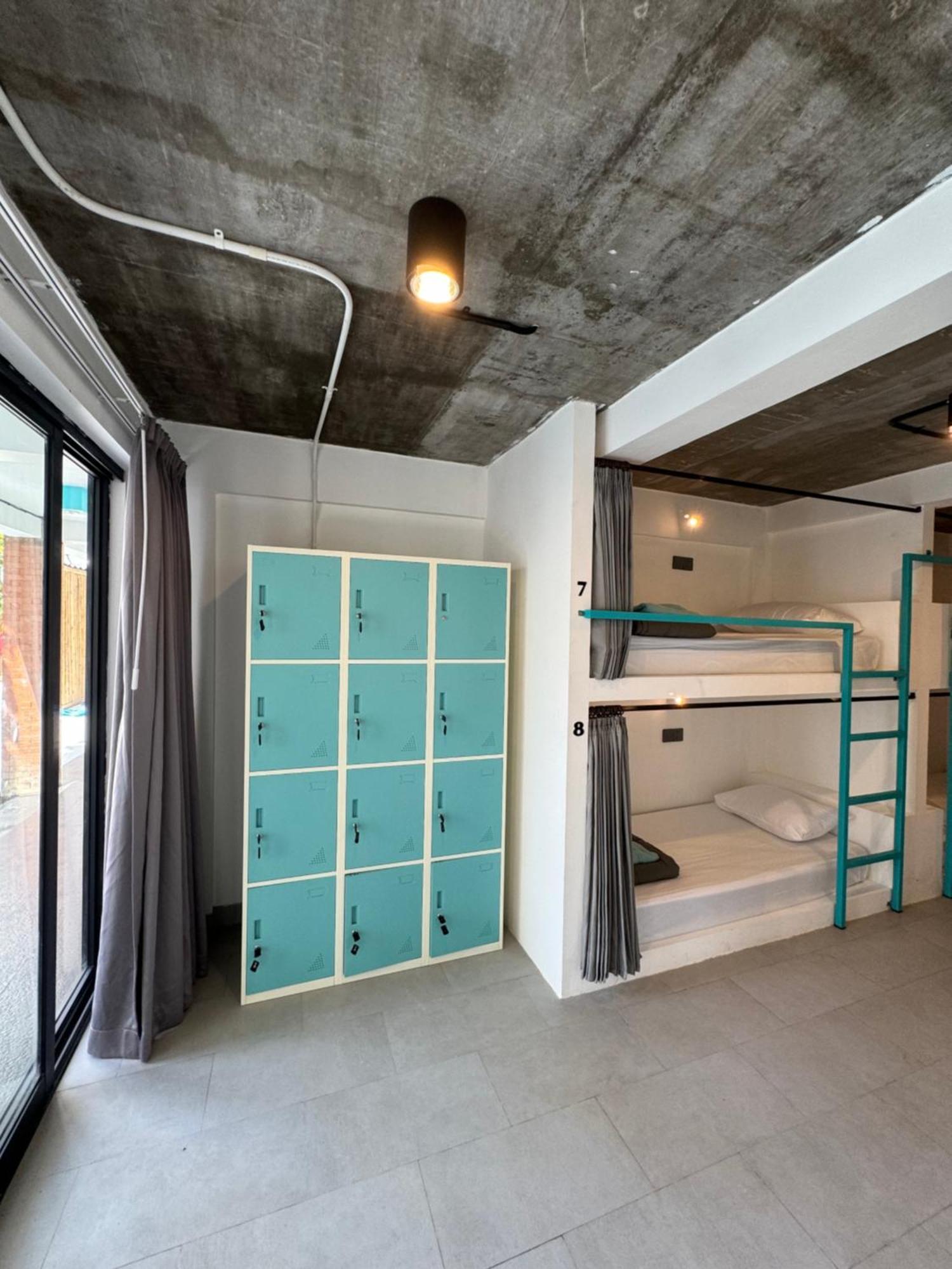 Canggu Central Hostel エクステリア 写真