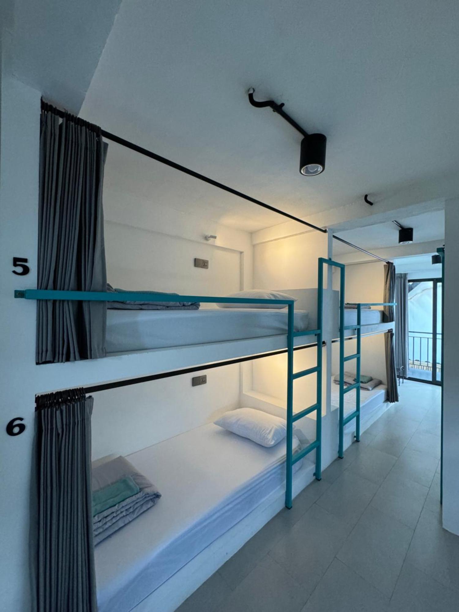 Canggu Central Hostel エクステリア 写真