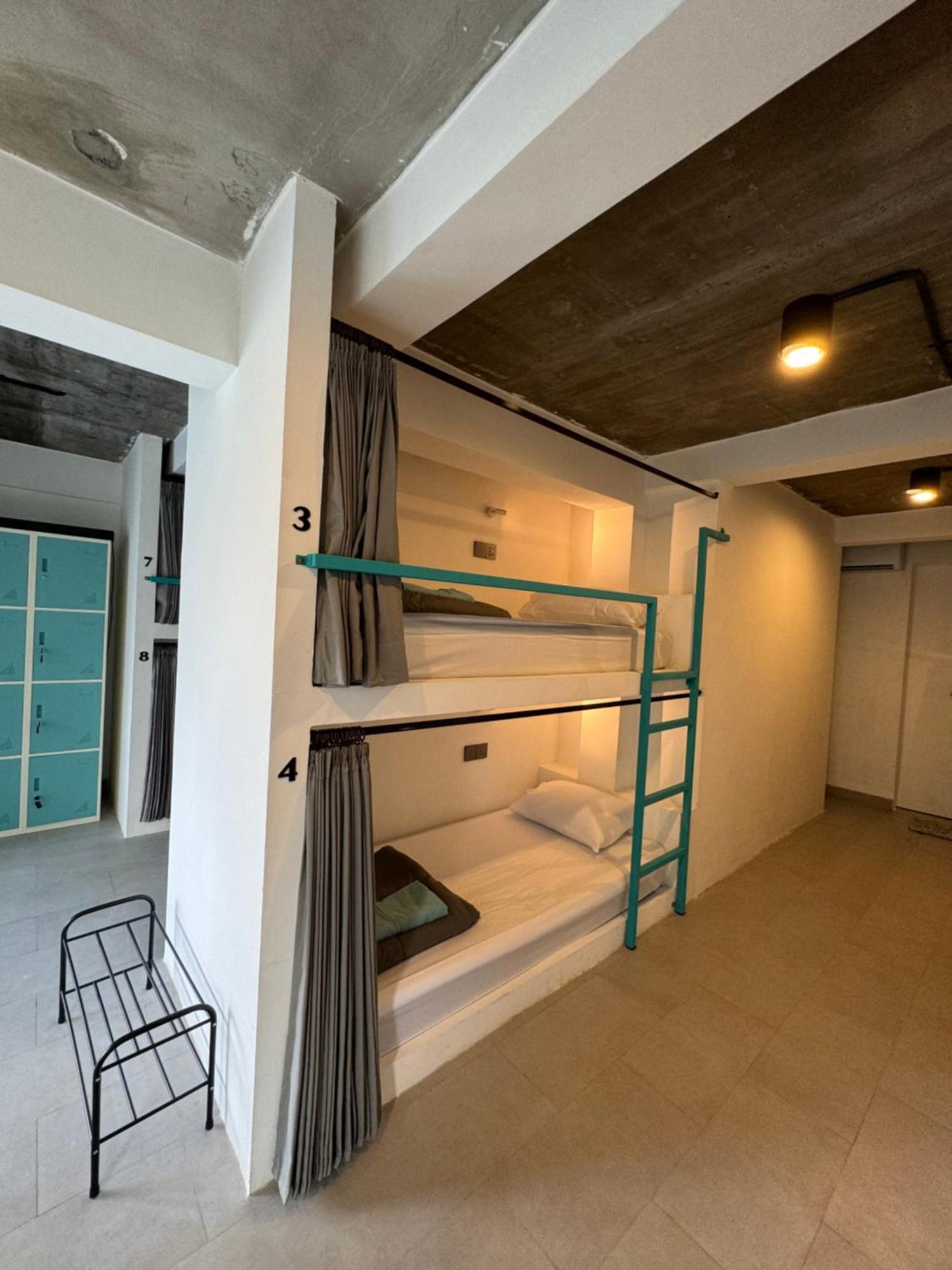 Canggu Central Hostel エクステリア 写真